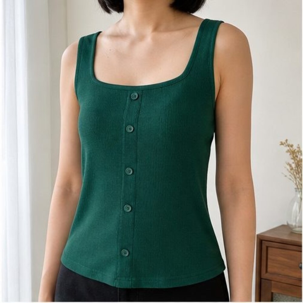Emerald Peplum Top - Picture 2 of 6